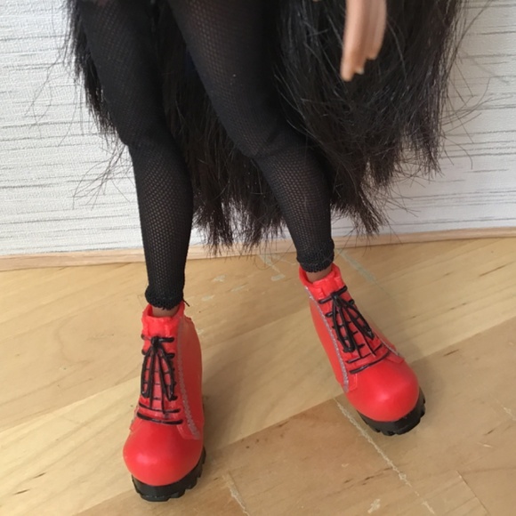 Bratz Doll - Picture 3 of 11